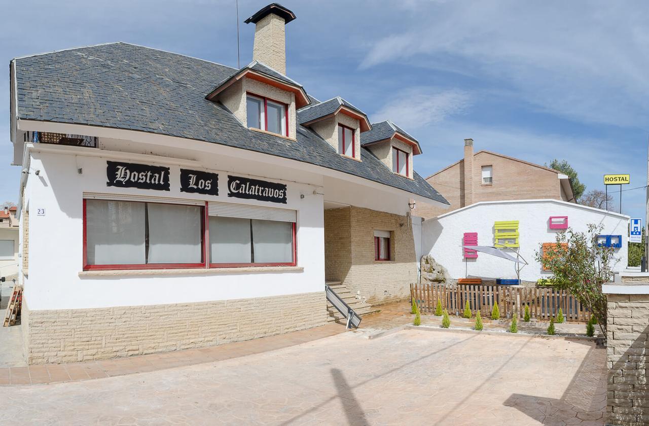 Hostal Los Calatravos Alcaniz Exterior photo